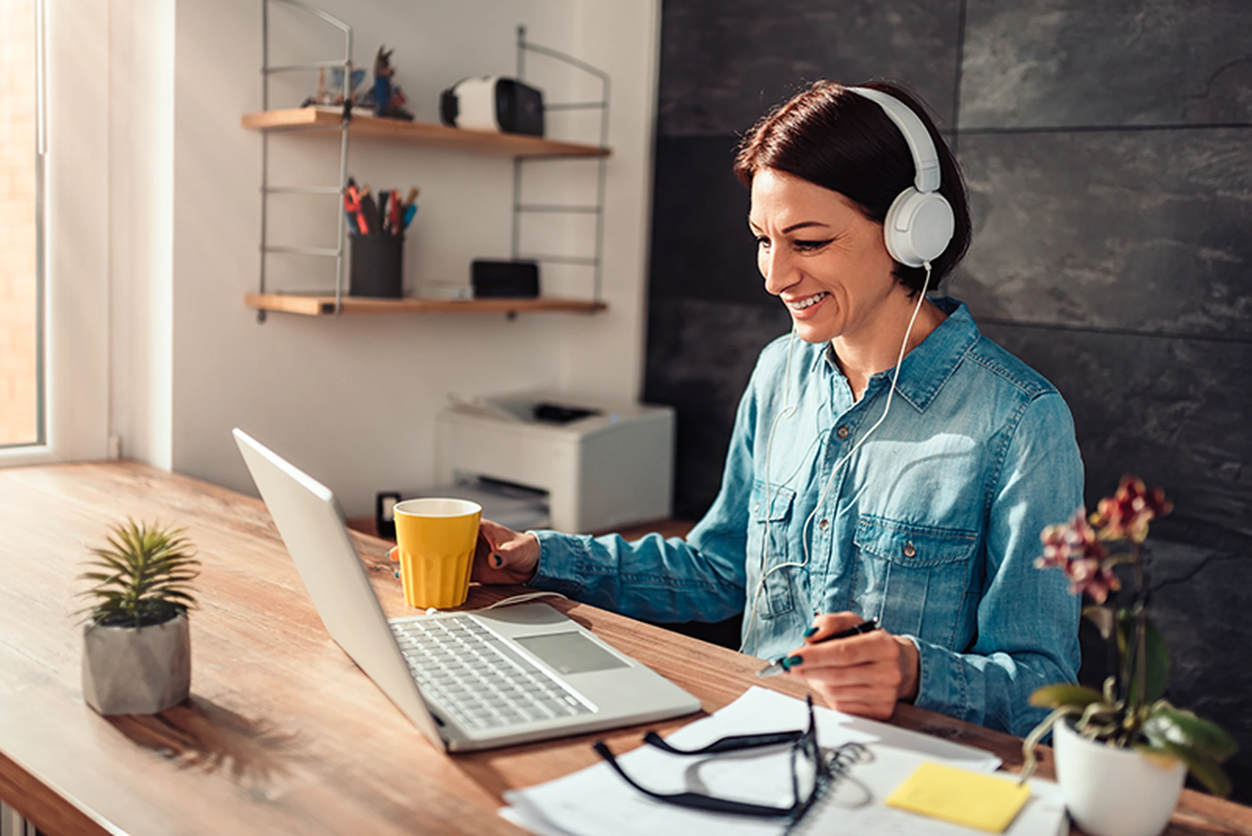 Regional employment change and the geography of telework in Europe