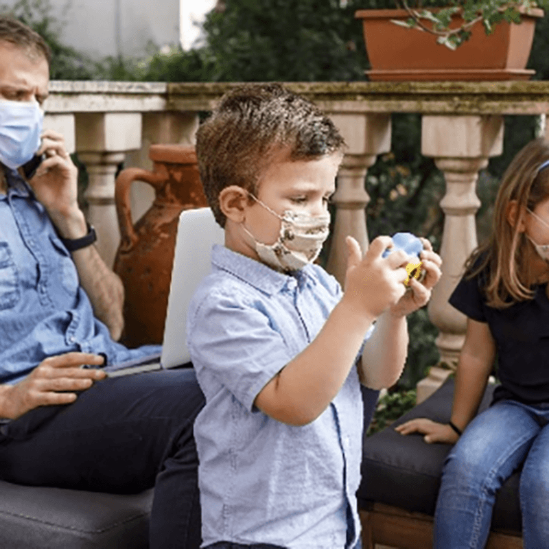 Watch the webinar: #AskTheExpert - Addressing the social and employment impact of the pandemic - Living, working and COVID-19